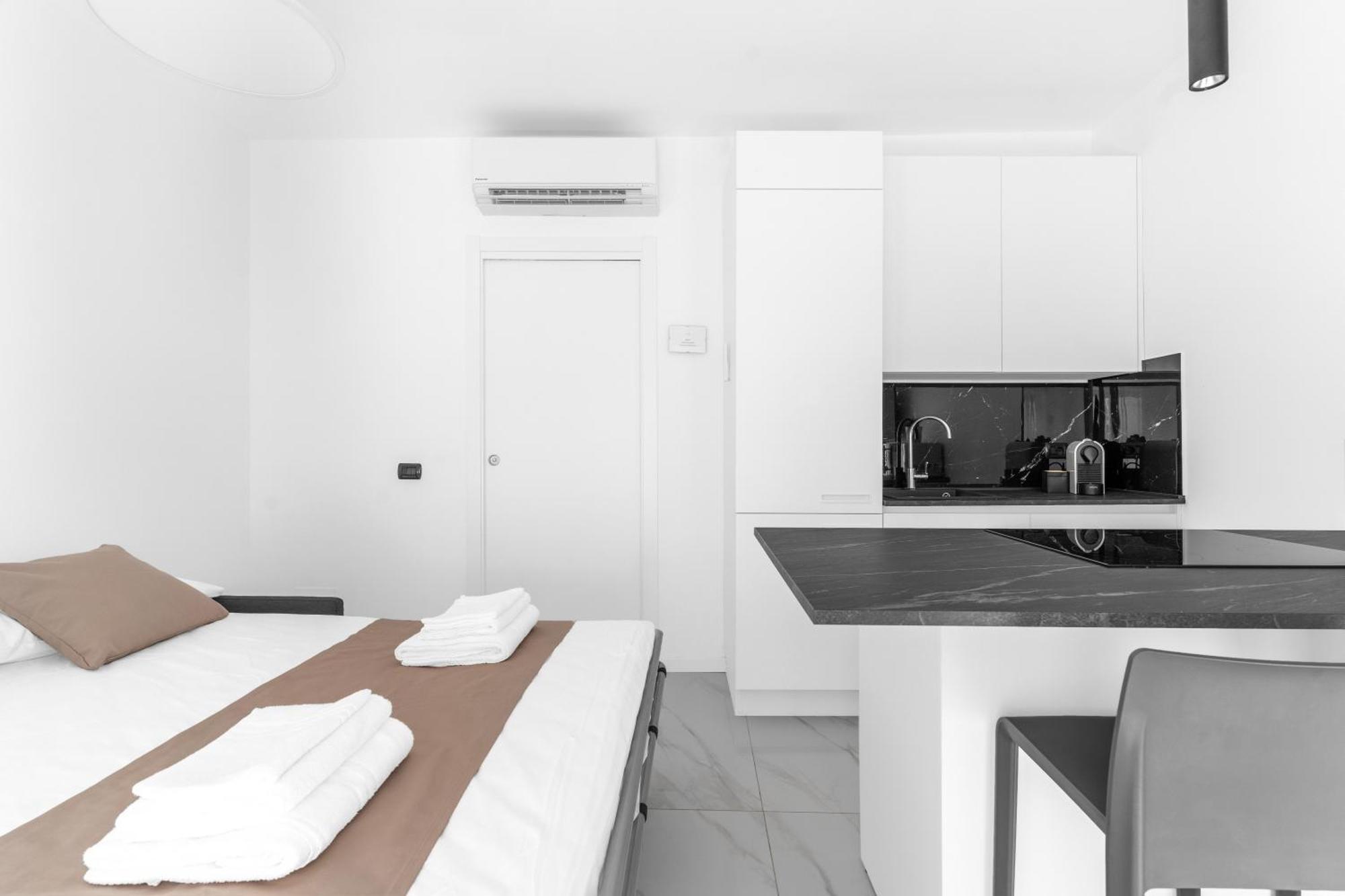 Mi Casa - Appartamento In Ponte Nuovo 米兰 外观 照片